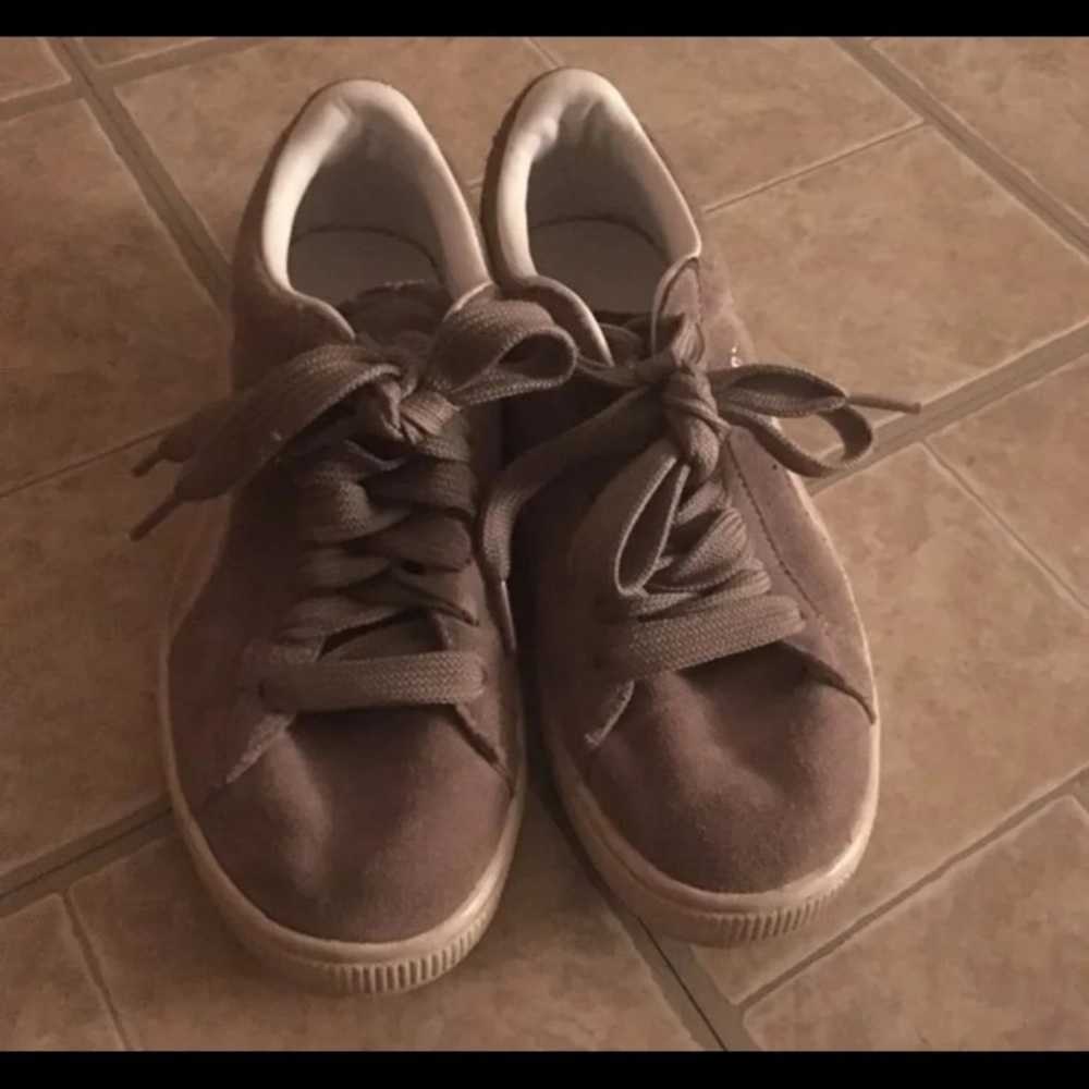 Puma Suedes